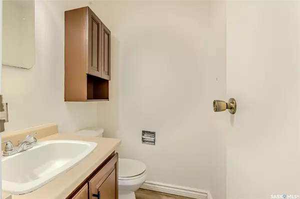 Saskatoon, SK S7H 4Y7,1128 Mckercher DRIVE #153