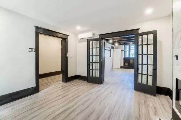 Toronto W01, ON M6K 2E9,31 Tyndall AVE #301