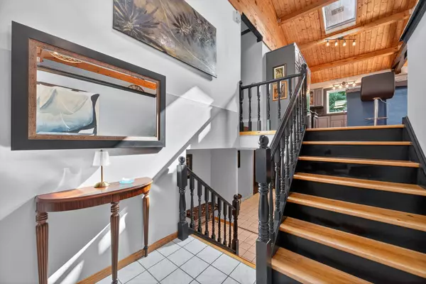 Meaford, ON N4L 1A7,62 Pollard DR