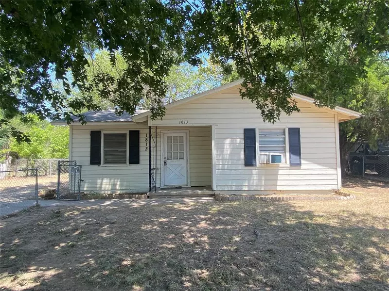 1813 Wayne Street, Denton, TX 76209