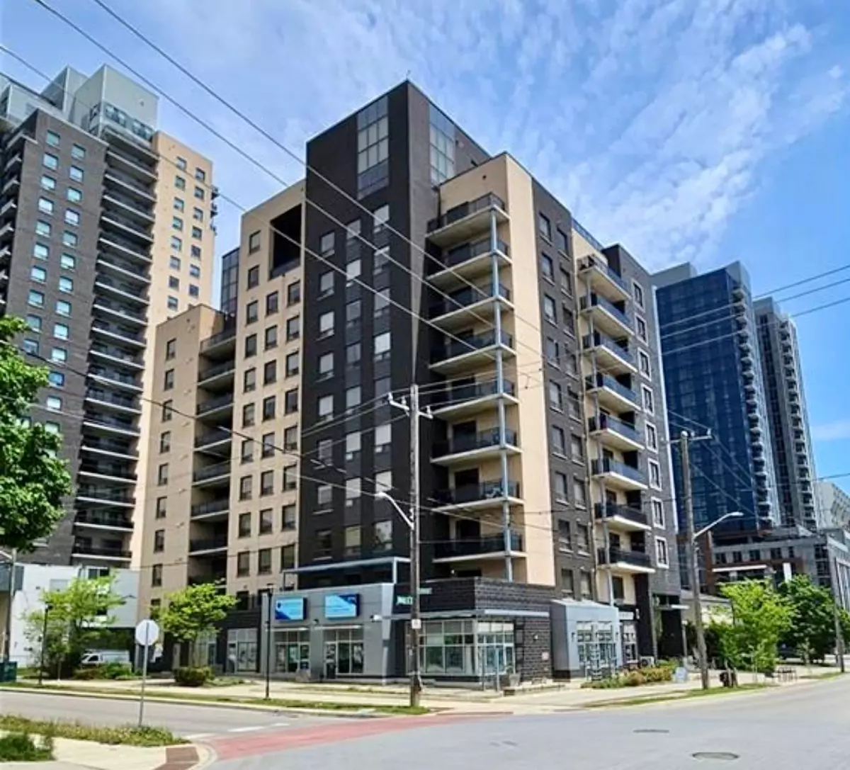 Waterloo, ON N2L 3H6,8 Hickory ST W #802