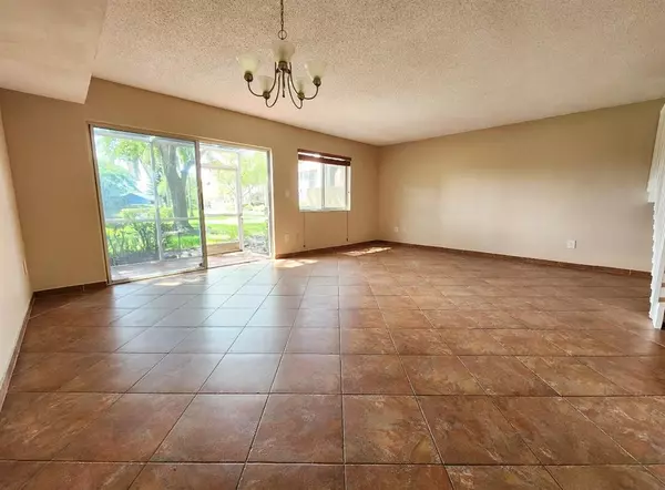 Plantation, FL 33324,7952 NW 7th Ct