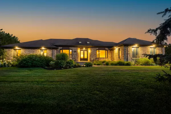 London North, ON N6G 5C8,768 FRANKLINWAY CRES