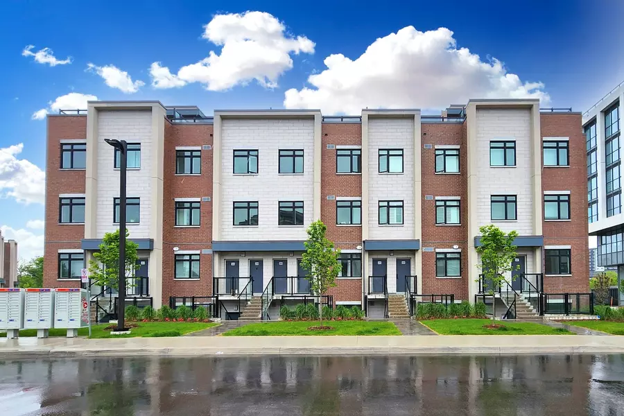 1075 Douglas Mccurdy Comm N/A #147, Mississauga, ON L5G 0C6
