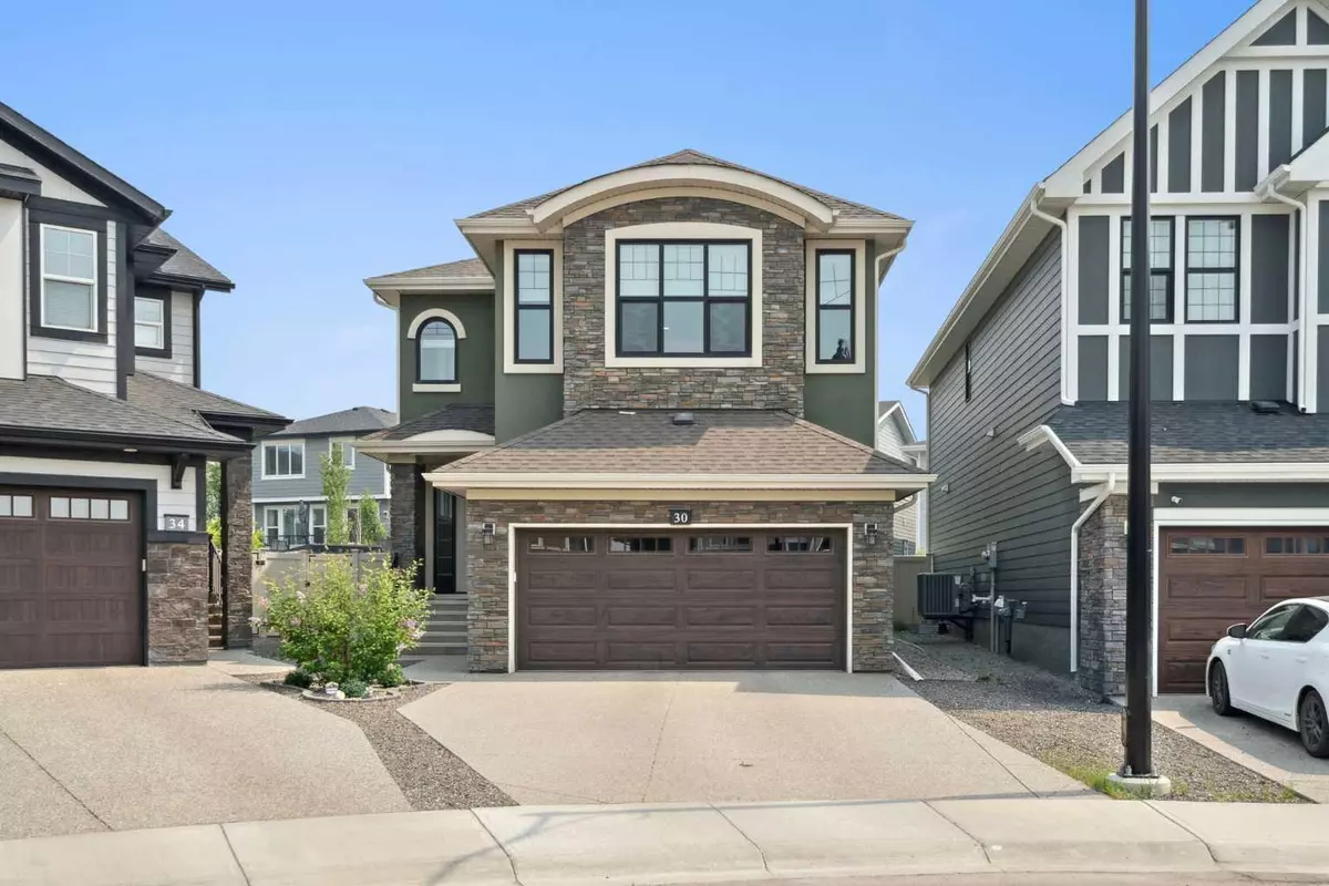 Calgary, AB T3H 2B1,30 West Grove Mews Southwest