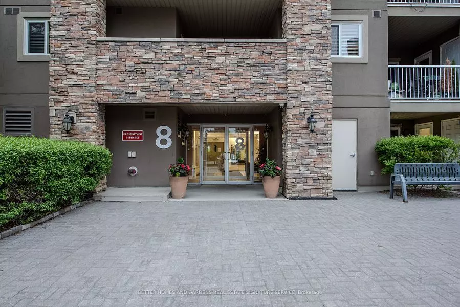 Brampton, ON L6P 2Z5,8 Dayspring CIR E #1321