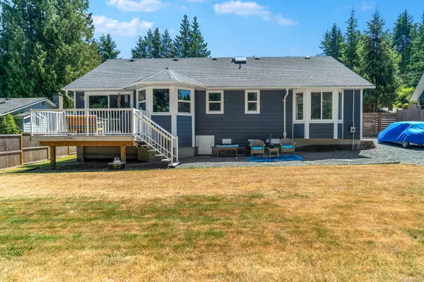 Qualicum Beach, BC V9K 2G6,1057 Centre Cres