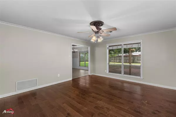 Shreveport, LA 71105,502 Mockingbird Lane