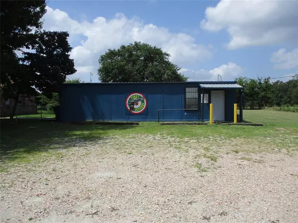 4387 FM 515, Emory, TX 75440