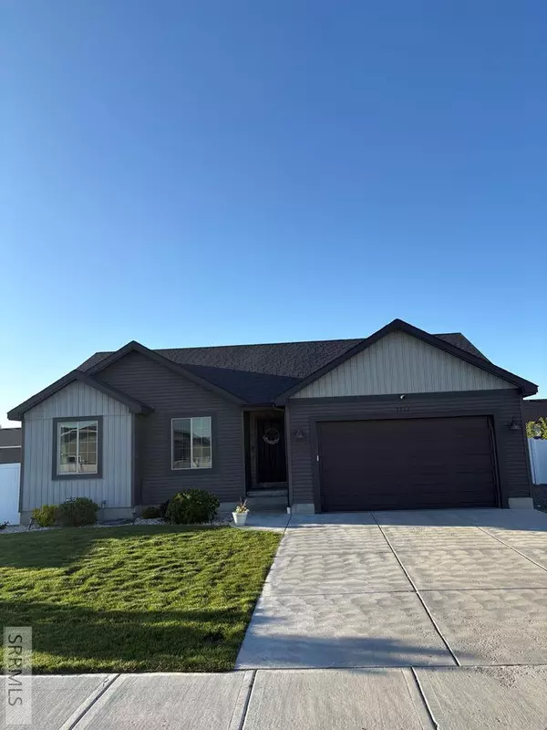 3933 E Hyrum Drive,  Idaho Falls,  ID 83401