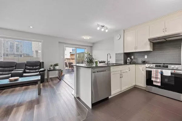 Calgary, AB T3K0X1,180 Panatella WAY Northwest