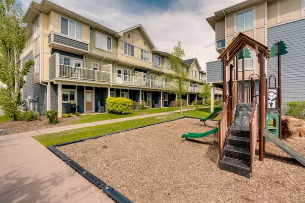 Calgary, AB T3M 2G6,205 Marquis LN SE