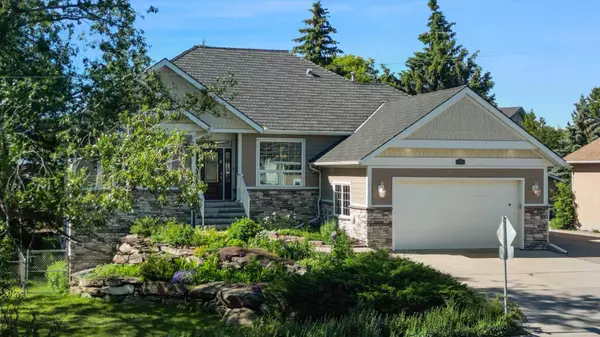 19 Parklane DR, Strathmore, AB T1P 1K1