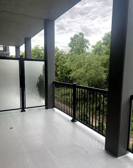 Clearview, ON L0M 1G0,121 Mary ST #218