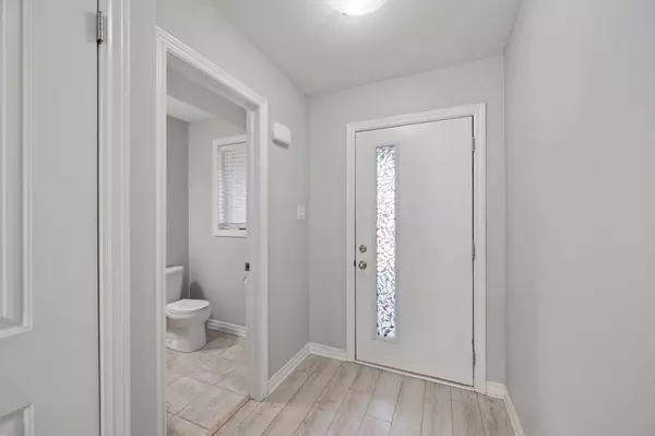 London East, ON N5V 0B8,1273 Michael CIR