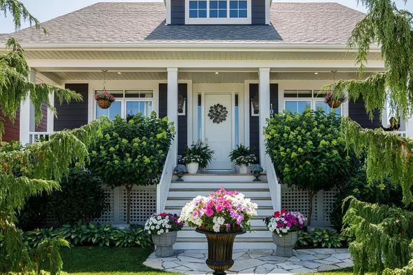 103 White Oak CRES, Blue Mountains, ON L9Y 0Z3