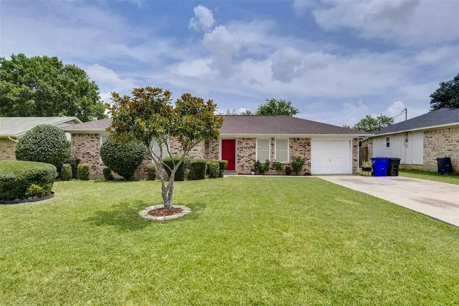 309 Sunnyview Drive, Mansfield, TX 76063