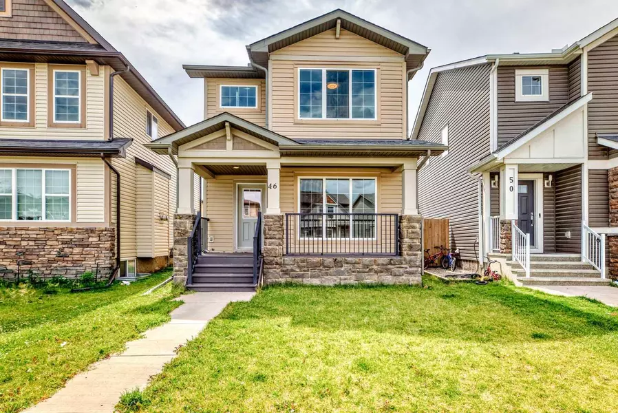 46 Panora ST NW, Calgary, AB T3K 0R7