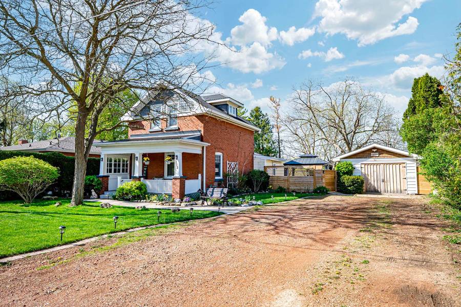 112 Court ST N, Milton, ON L9T 2S3