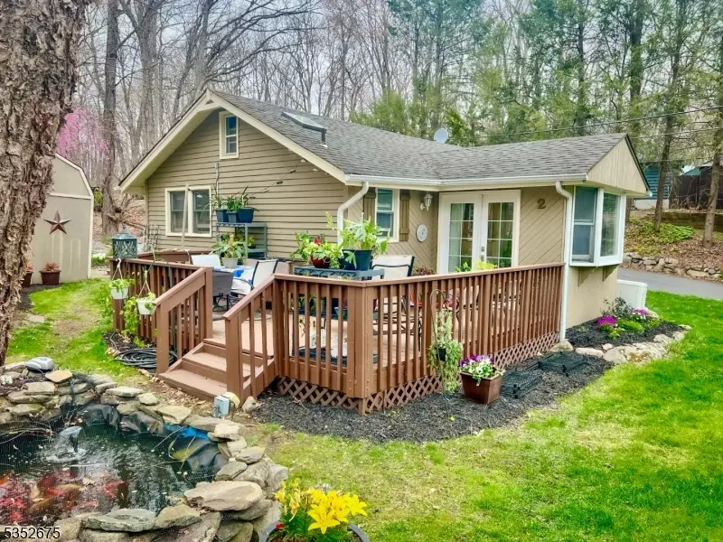 West Milford Twp., NJ 07480,2 Midway Ter