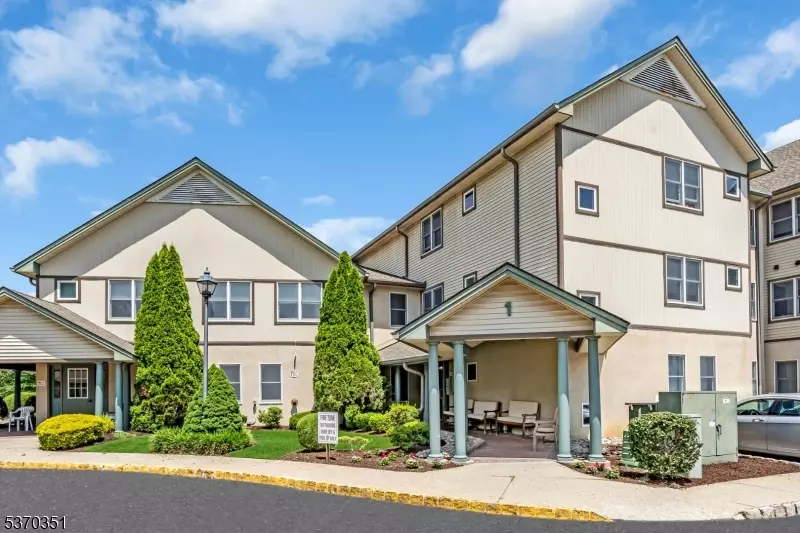 Berkeley Heights Twp., NJ 07922,47 Park Edge #47