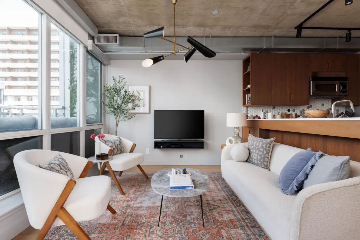 Toronto C01, ON M5V 3X1,38 Niagara ST #PH08