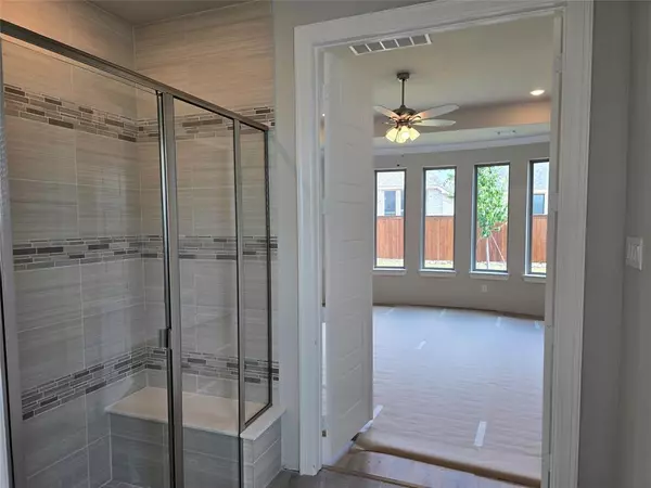 Mckinney, TX 75071,220 Bee Balm Road