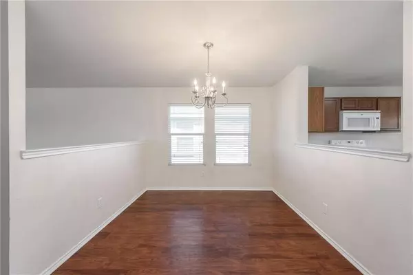 Denton, TX 76210,2913 Paddock Way