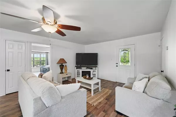 Palmer, TX 75152,430 Goliad Circle