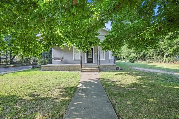 Sherman, TX 75090,300 W Moore Street