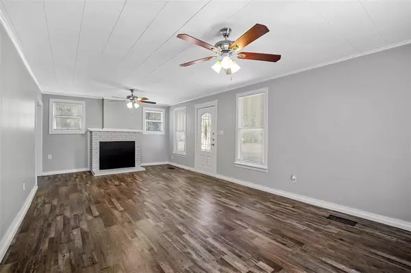 Sherman, TX 75090,300 W Moore Street