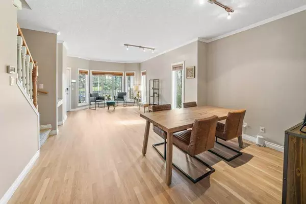 Calgary, AB T2T 1Z3,1901 33 AVE Southwest
