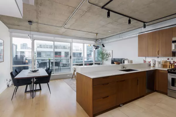 Toronto C01, ON M5V 3X1,38 Niagara ST #PH08