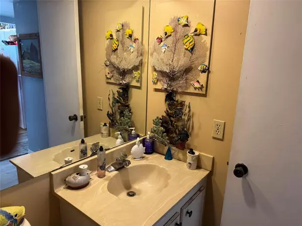 Pompano Beach, FL 33069,Address not disclosed
