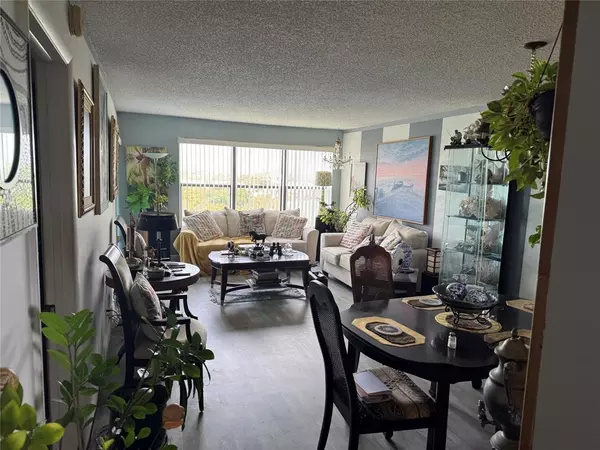 Pompano Beach, FL 33069,Address not disclosed