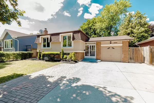 Burlington, ON L7M 1S4,3285 Lansdown DR