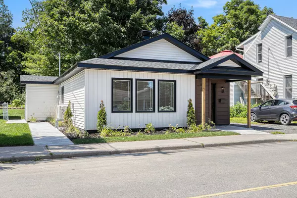269 William ST, Carleton Place, ON K7C 1X2