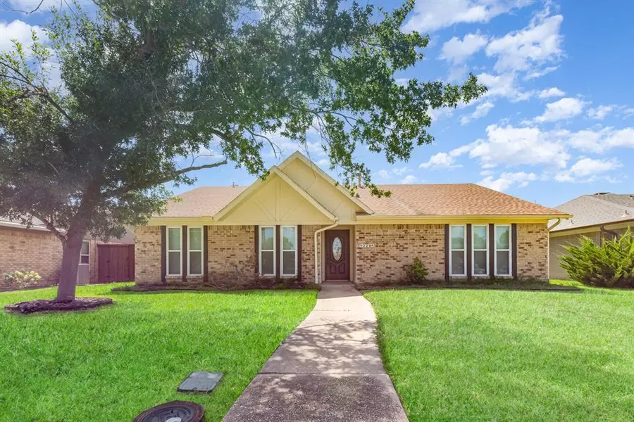 229 S Heartz Road, Coppell, TX 75019
