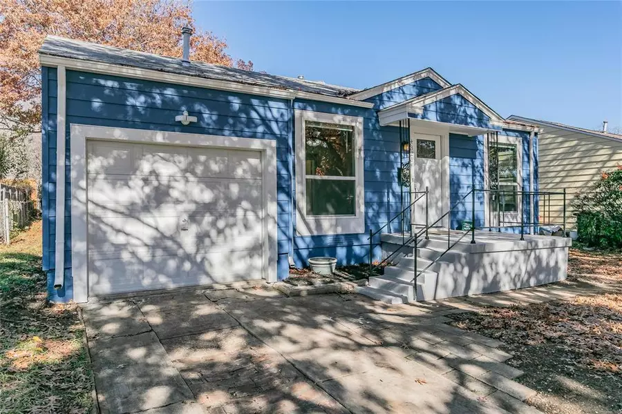 4328 Diaz Avenue, Fort Worth, TX 76107