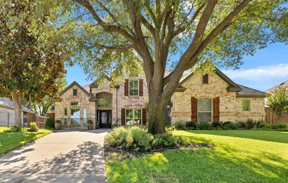 3524 Texas Trail, Hurst, TX 76054