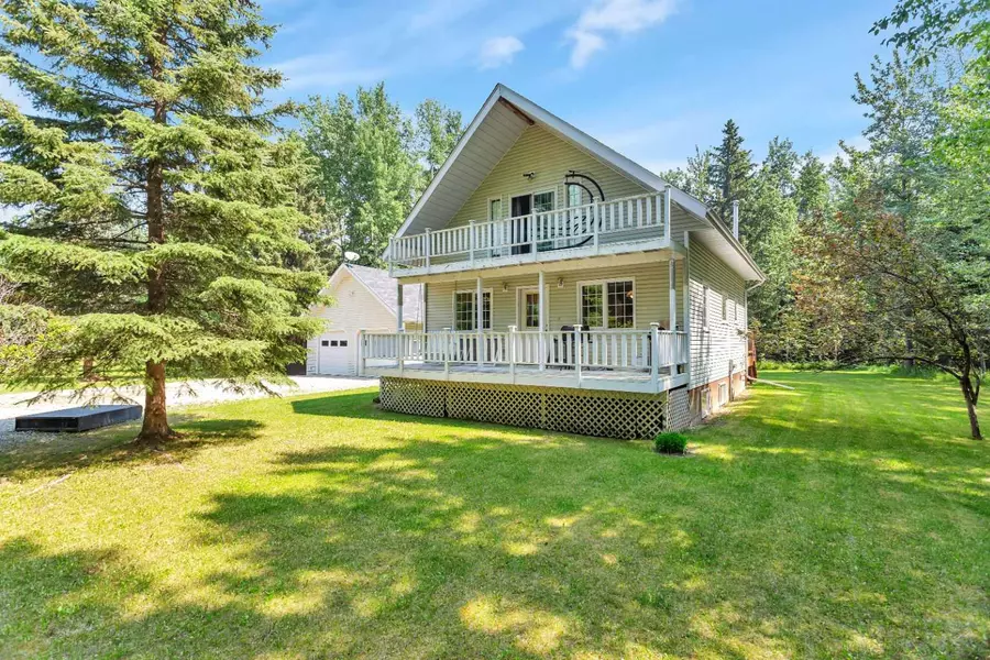 44 FERRIER DRIVE, Rural Clearwater County, AB T4T 2A4