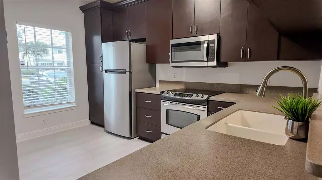 9967 NW 56th Pl #9967, Coral Springs, FL 33076