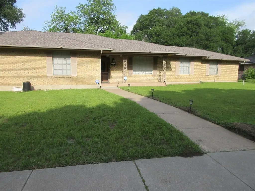 1309 Mosswood Lane, Irving, TX 75061