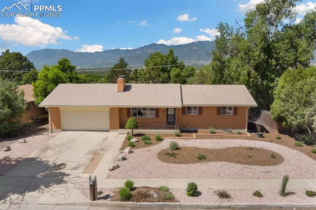 Colorado Springs, CO 80907,1411 Acacia DR