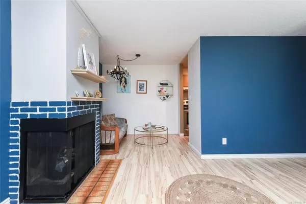 Campbell River, BC V9W 6T6,585 Dogwood St S #118