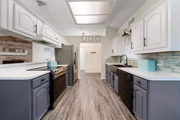 Woodway, TX 76712,197 Norwood Drive