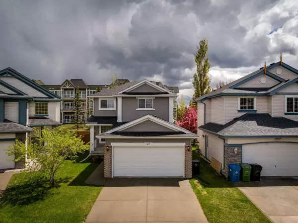 Calgary, AB T3G 4P1,42 Rocky Ridge CIR Northwest