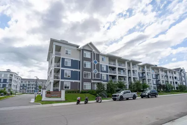 Calgary, AB T3M 3A8,200 Auburn Meadows Common SE #214