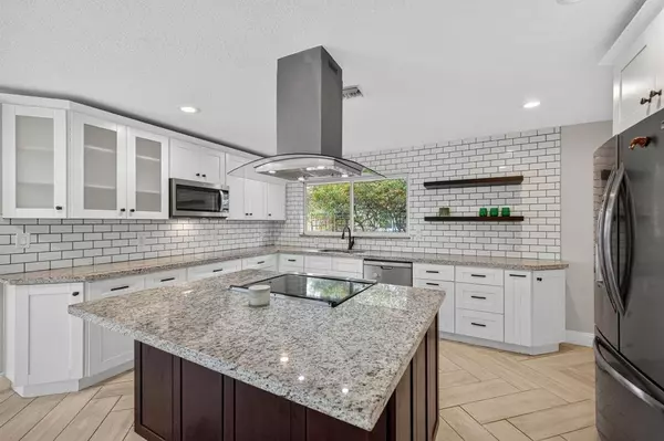 Fort Lauderdale, FL 33334,1460 NE 57th Ct