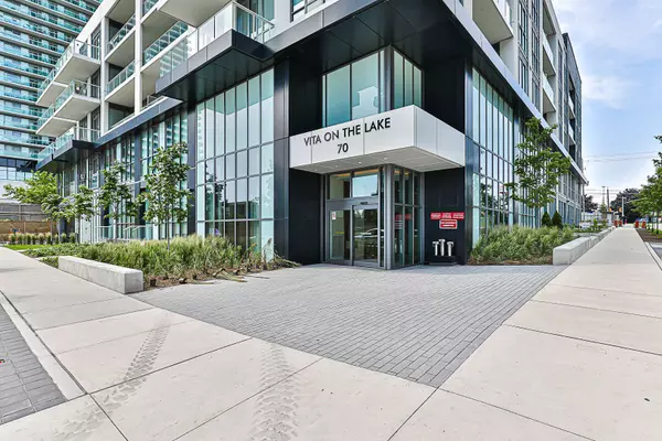 Toronto W06, ON M8V 0C5,70 ANNIE CRAIG DR #4605